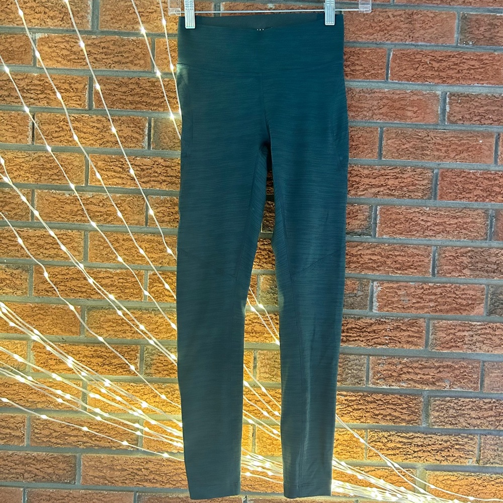 XS green outdoor voices leggings
